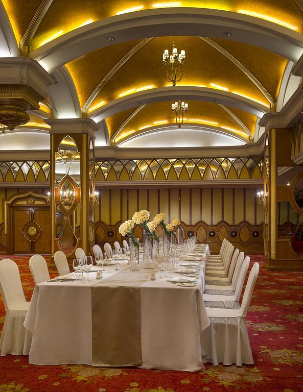 Celebrity International Grand Hotel Beijing Bagian luar foto