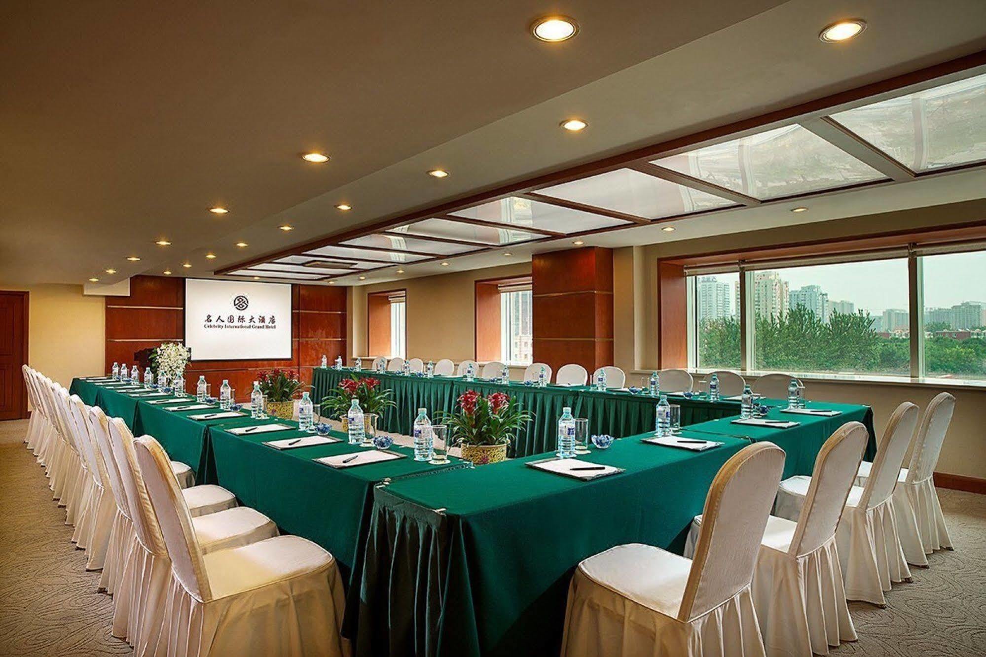 Celebrity International Grand Hotel Beijing Bagian luar foto